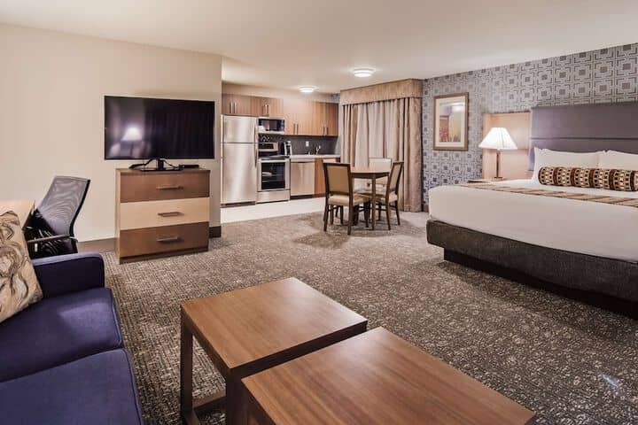 Private kitchenette